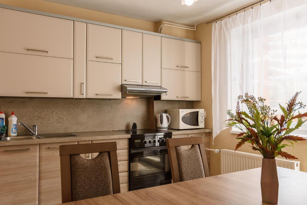 Apartman Elegant 2 Bešeňová 外观 照片