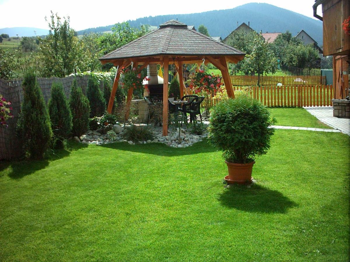 Apartman Elegant 2 Bešeňová 外观 照片