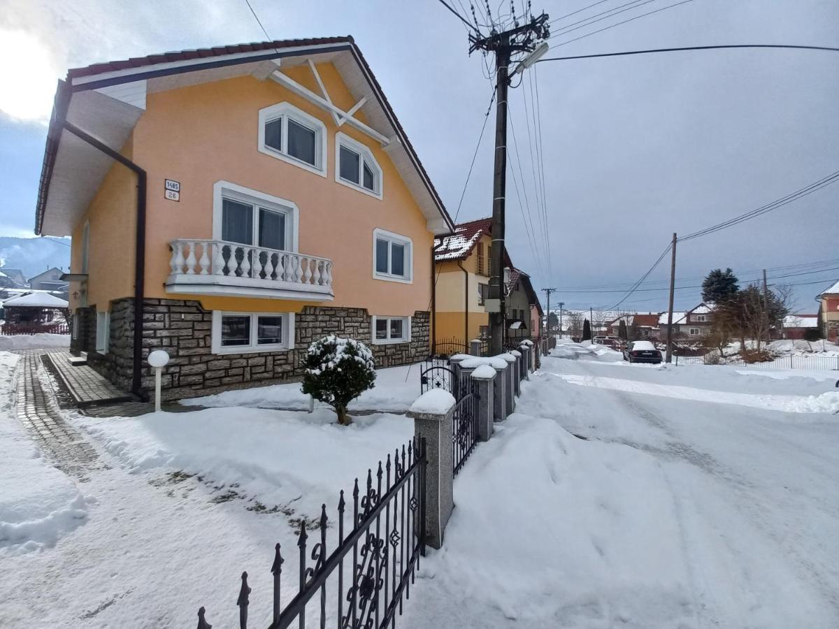 Apartman Elegant 2 Bešeňová 外观 照片